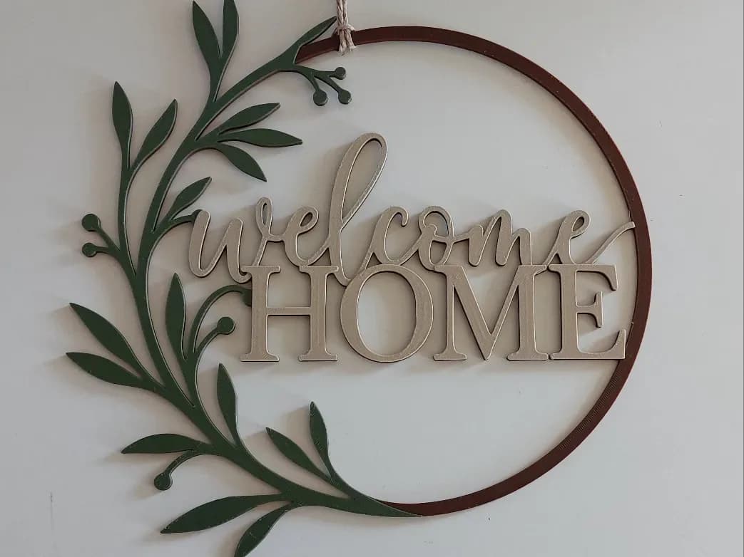 Welcome Home Leaf-Hoop Door Sign