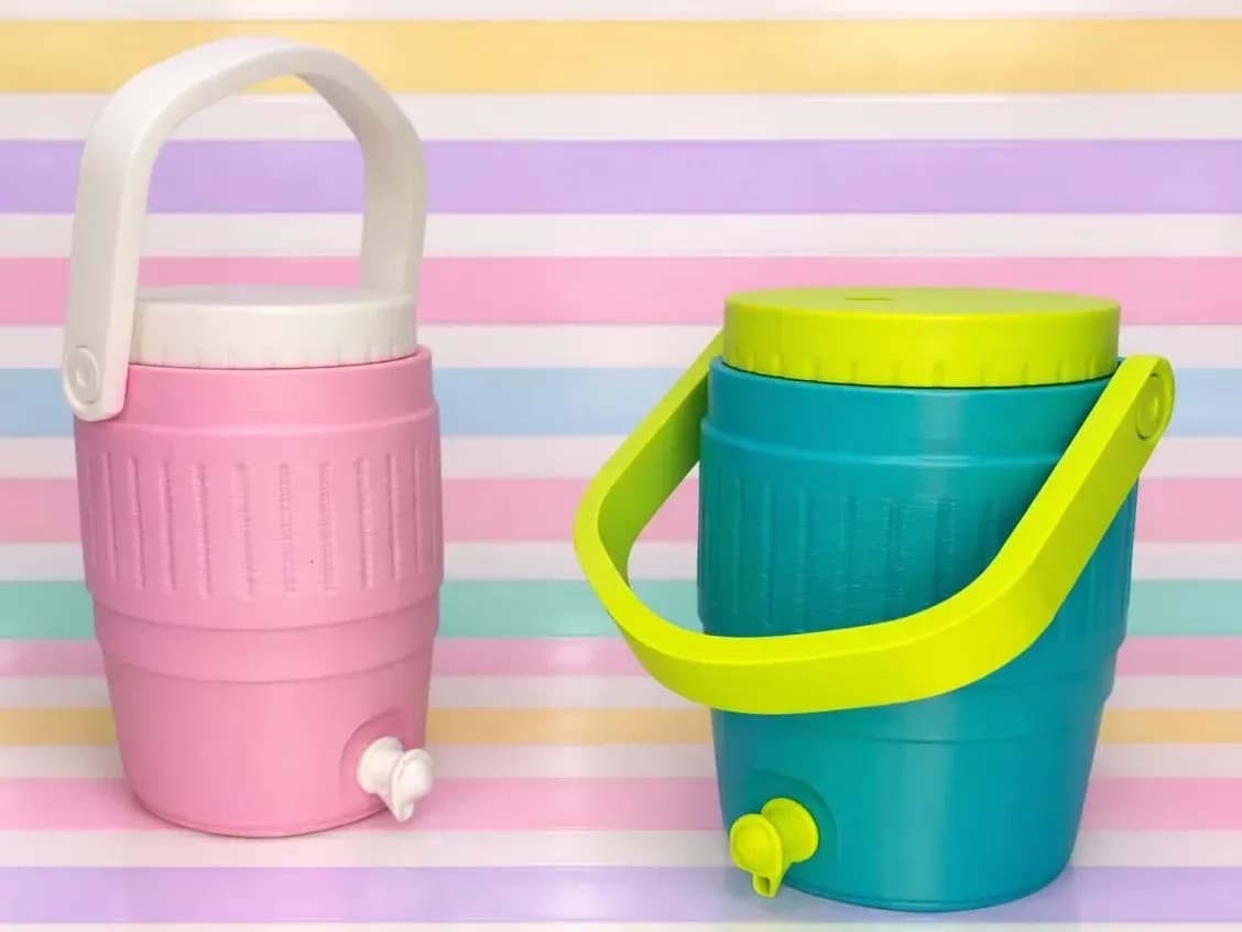 Novelty Pop-Can Holder
