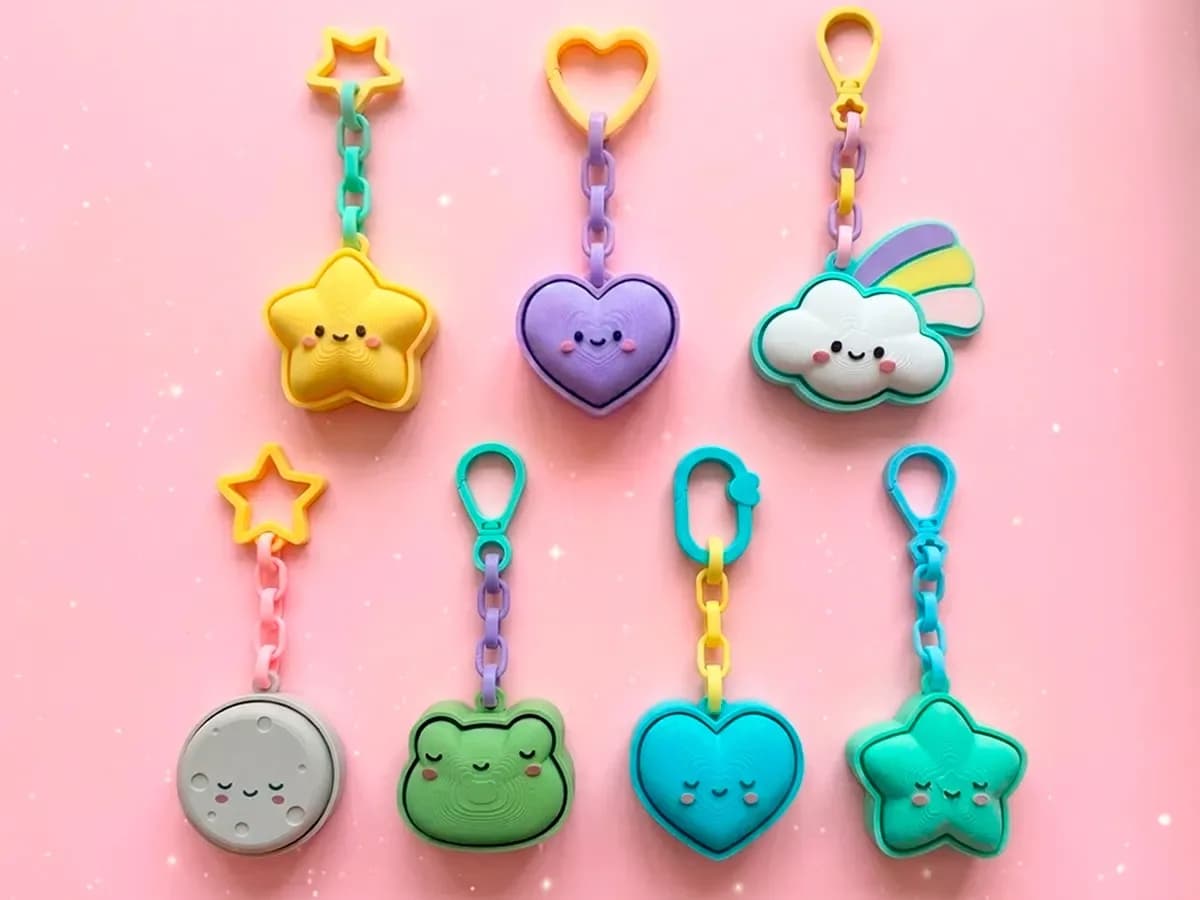 Star Face Clicker Keychain
